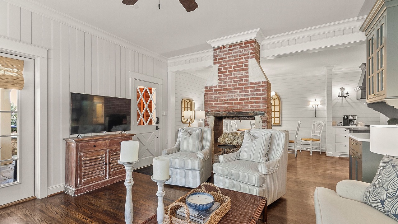 Photo of Livingroom in Northport