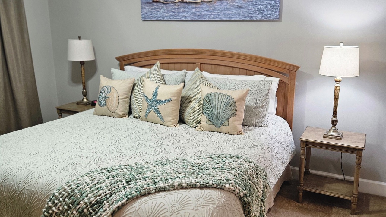 Photo of Bedroom in Orange Beach