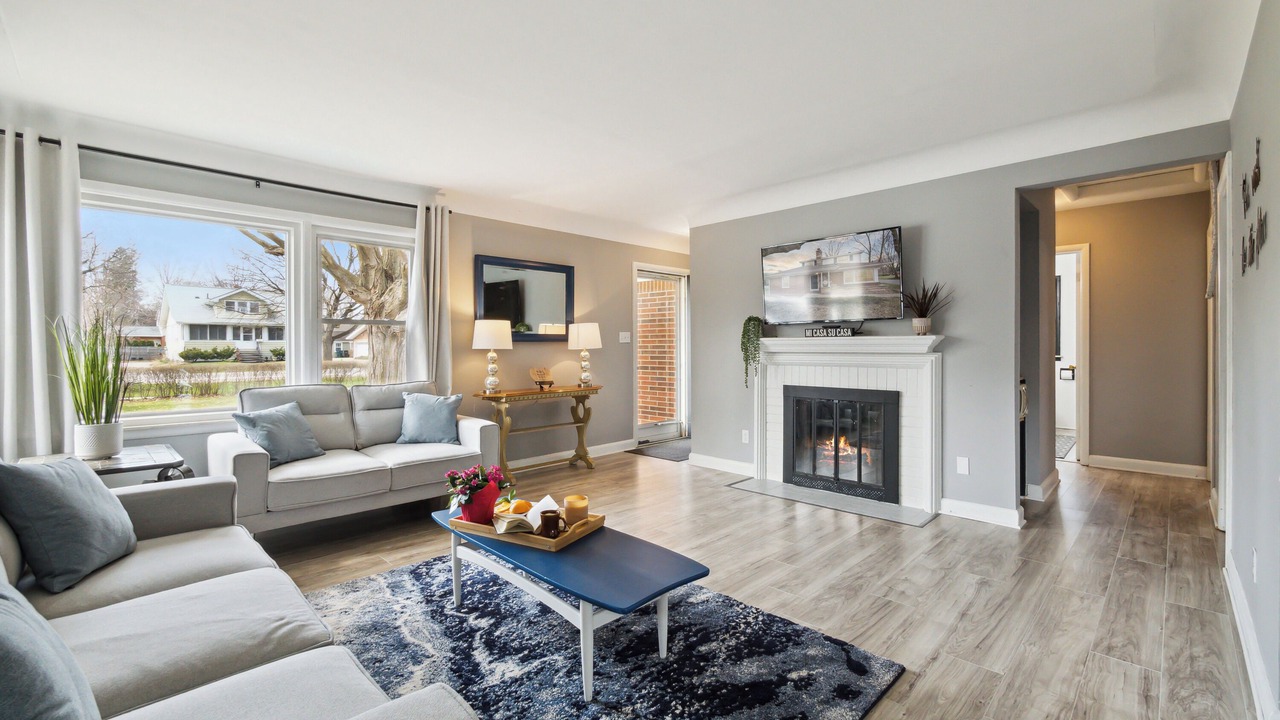 Photo of Livingroom in Plymouth