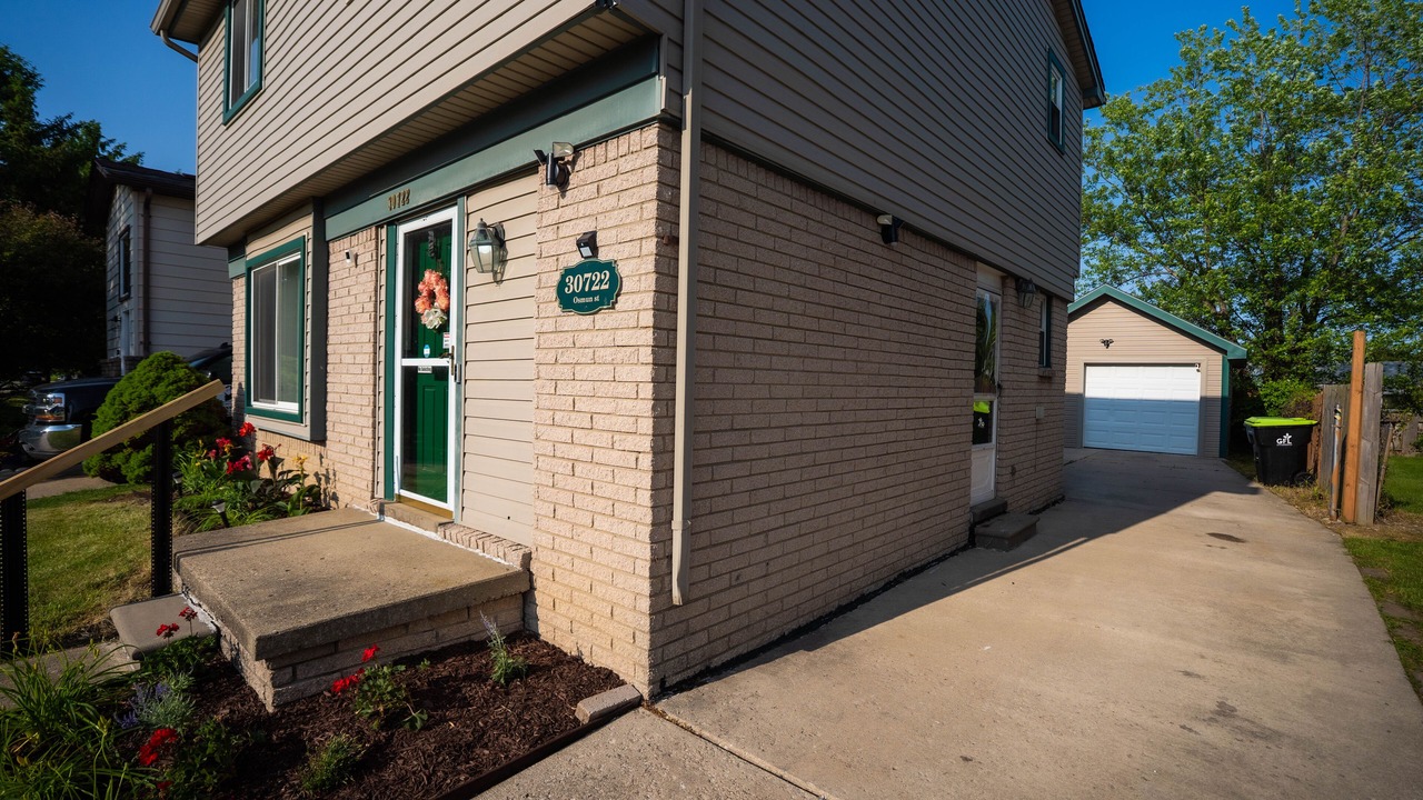 Photo of Outdoor in Madison Heights