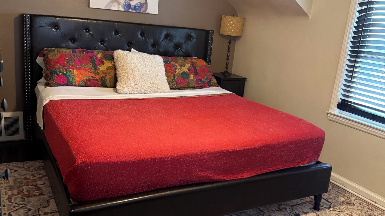Photo of Bedroom in Wyandotte