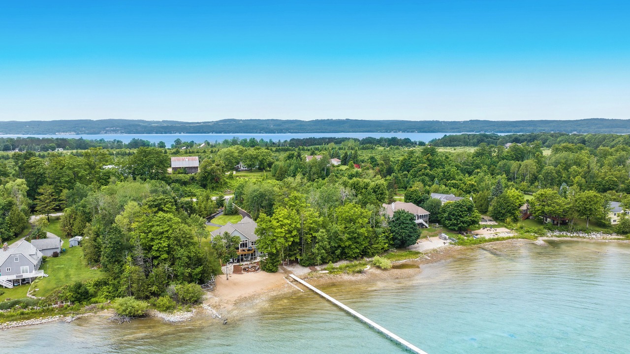 Photo of Outdoor in Suttons Bay