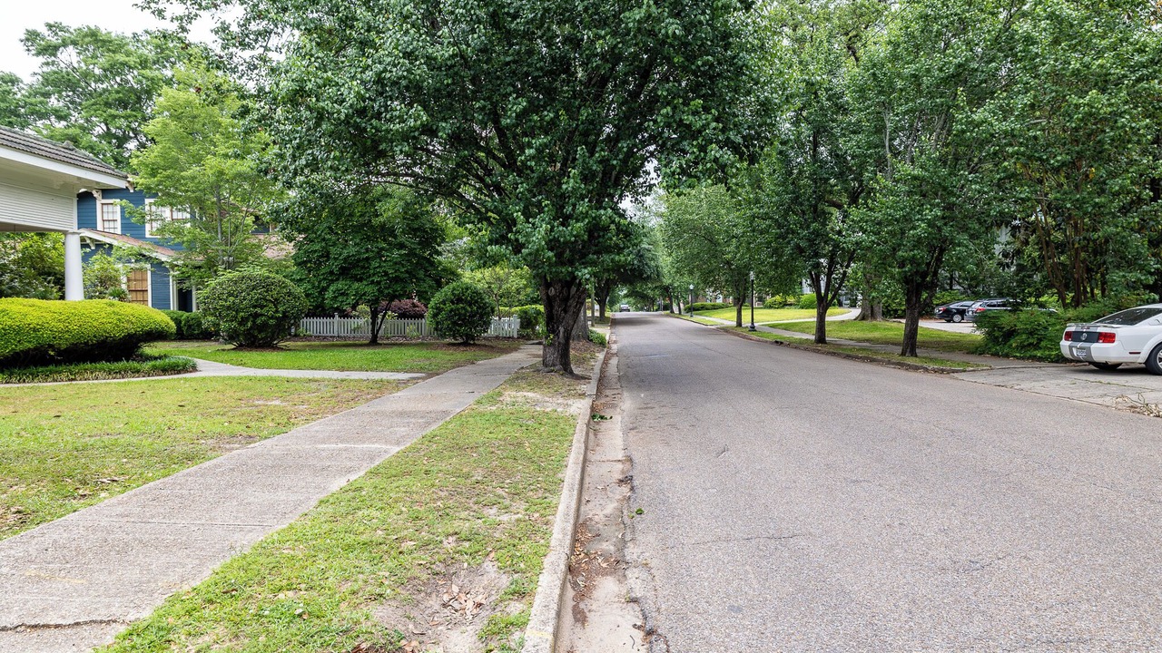 Photo of Others in Laurel