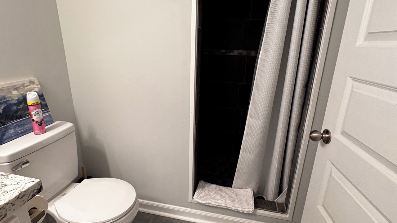 Photo of Bathroom in Groveoak