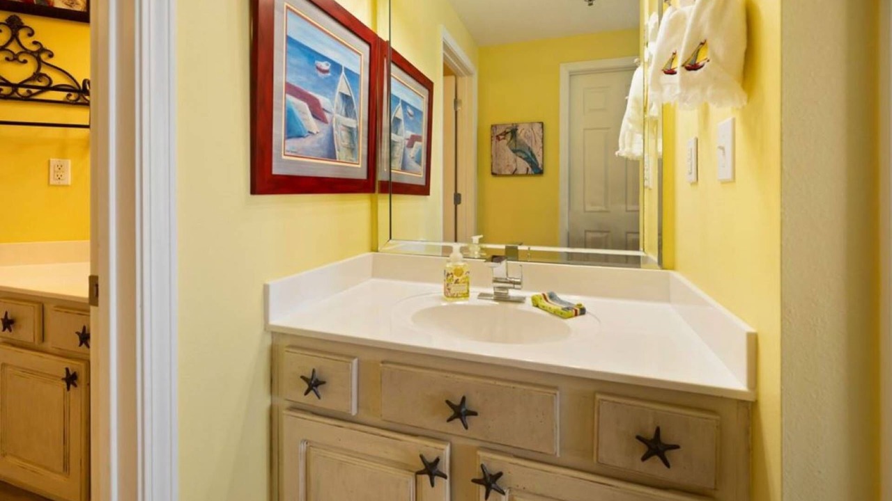 Photo of Bathroom in Ono Island