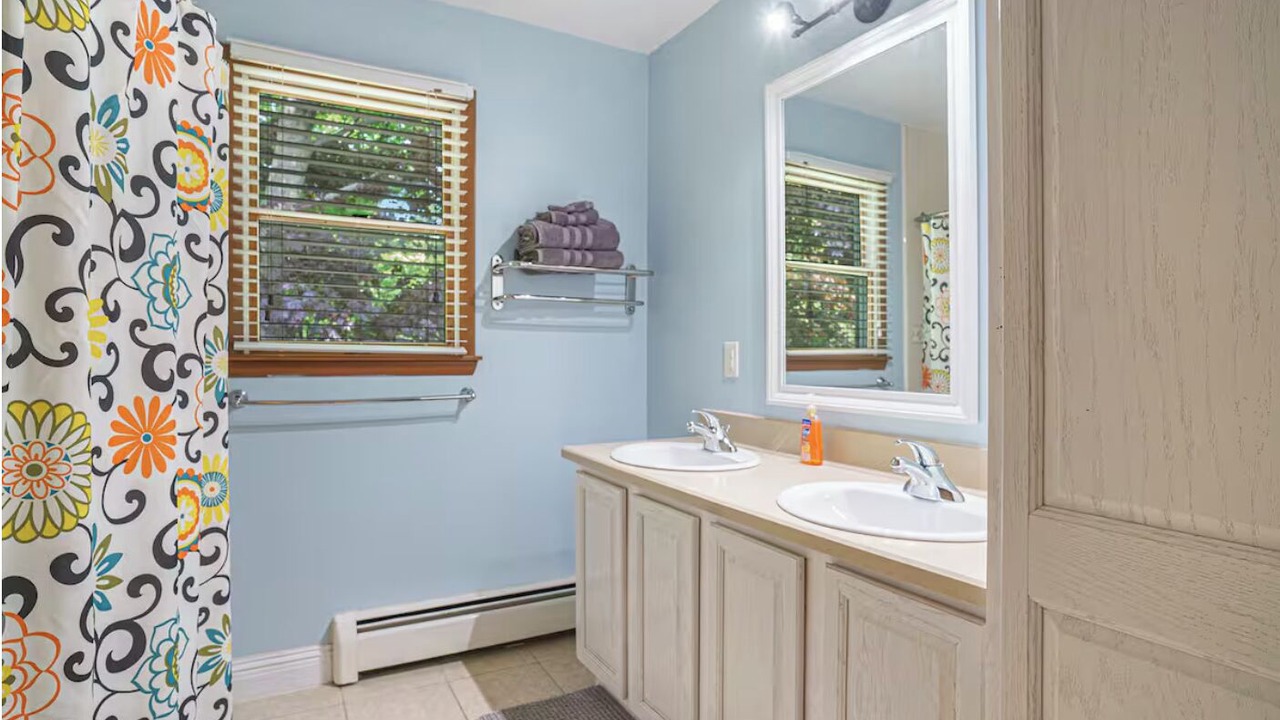 Photo of Bathroom in Suttons Bay