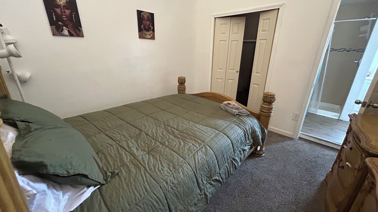 Photo of Bedroom in Detroit