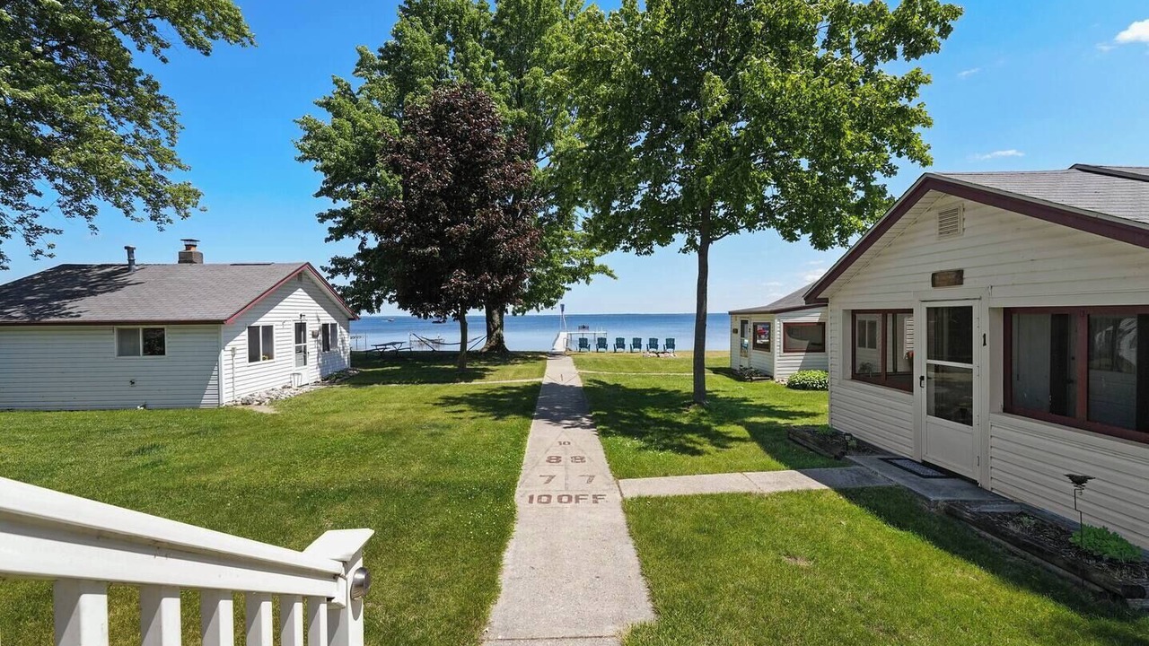 Photo of Outdoor in Houghton Lake