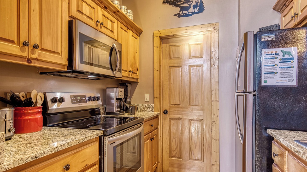 Photo of Kitchen in Black Bear Falls