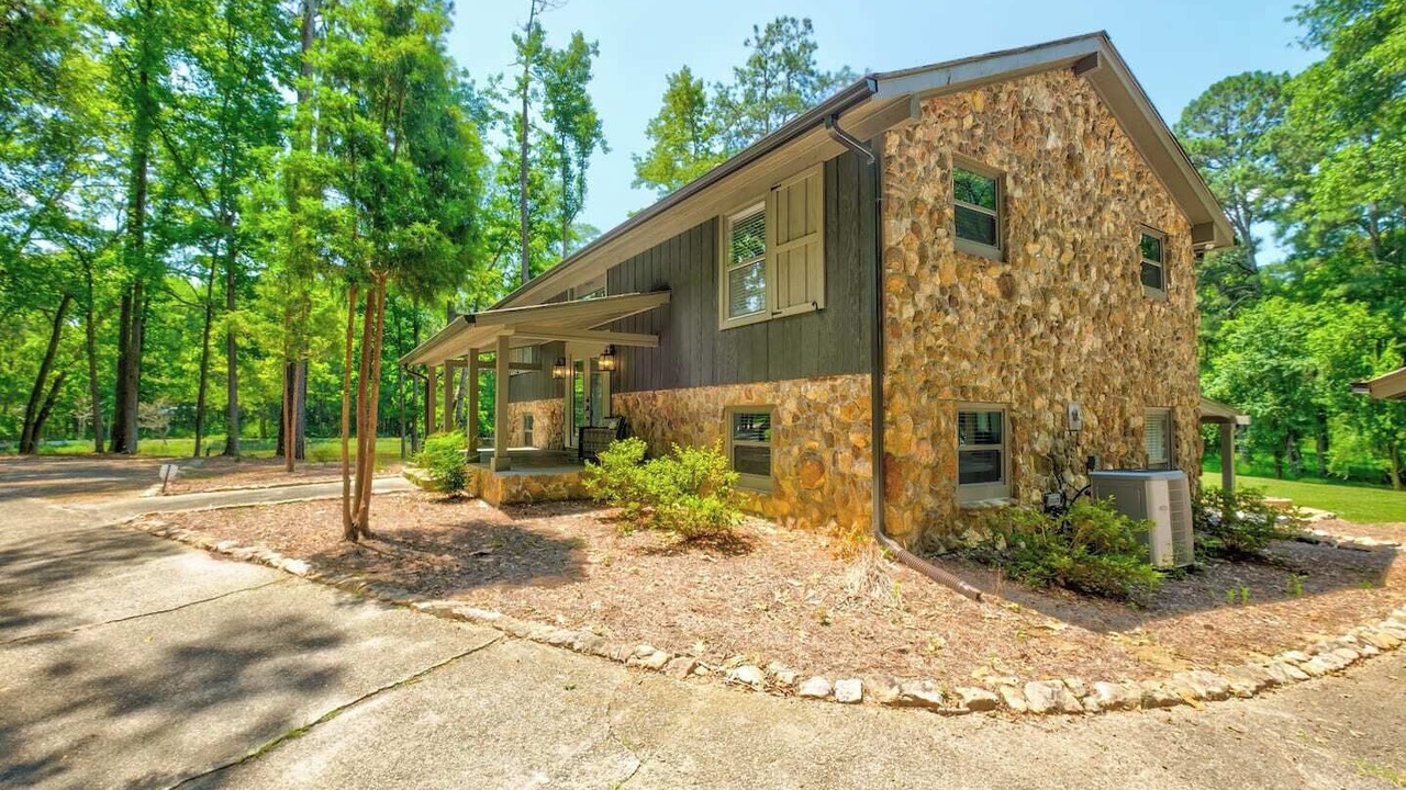 Photo of Outdoor in Newnan