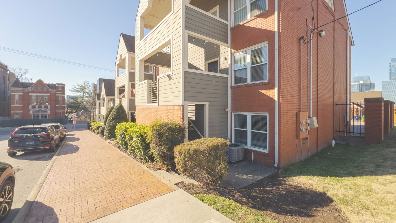 Photo of Outdoor in Rolling Mill Hill