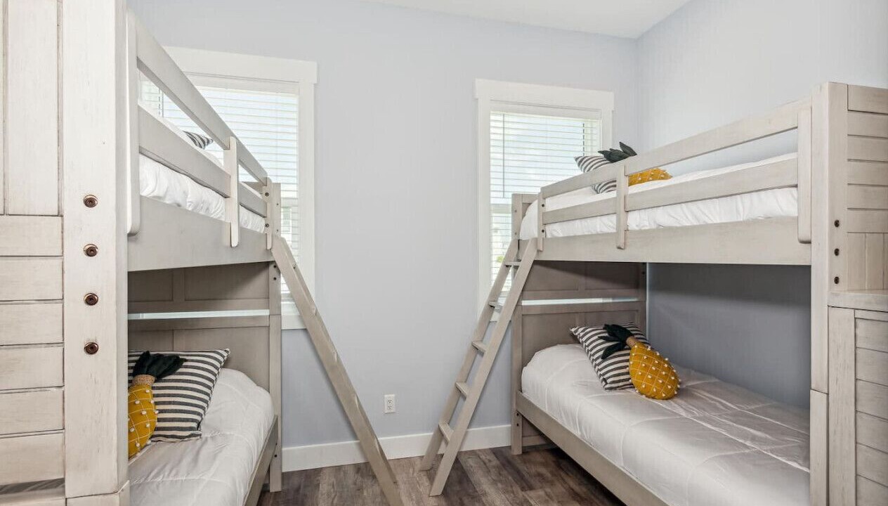 Photo of Bedroom in Navarre Beach