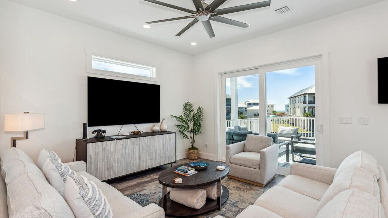 Photo of Livingroom in Navarre Beach