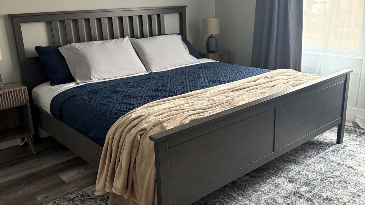 Photo of Bedroom in Norton Shores