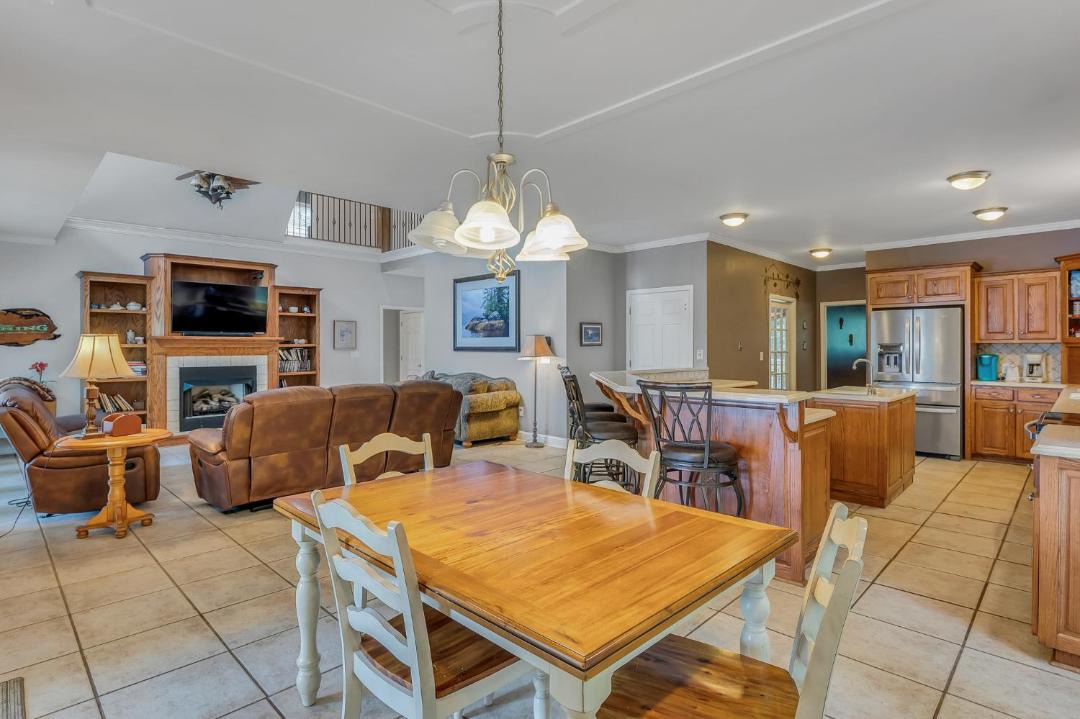 Photo of Kitchen in Stoney Point Landing