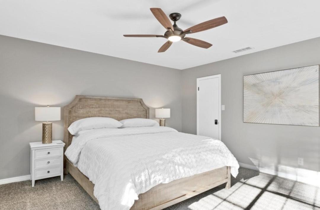 Photo of Bedroom in Daphne