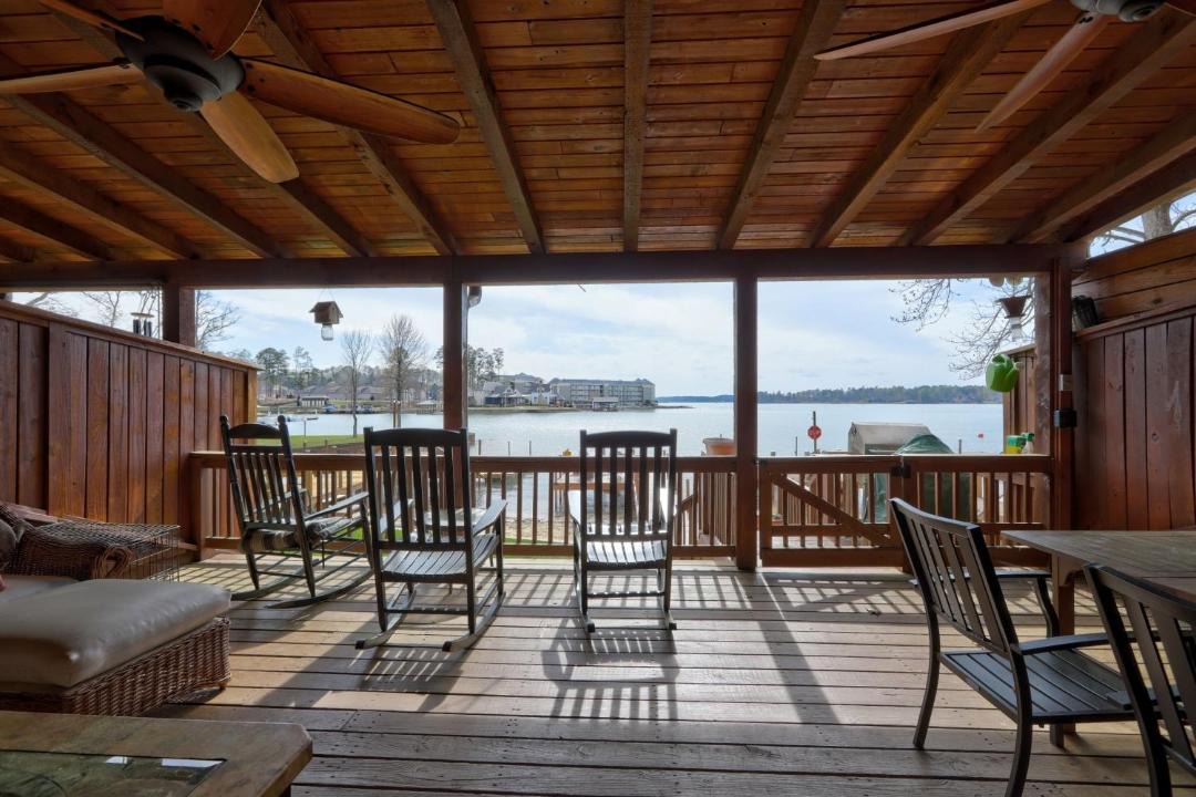 Photo of Patio Balcony in Dadeville