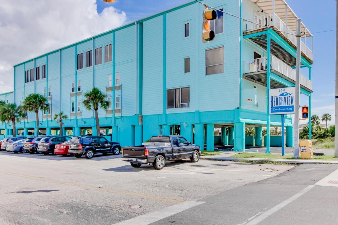 Photo of Buildings in Gulf Shores