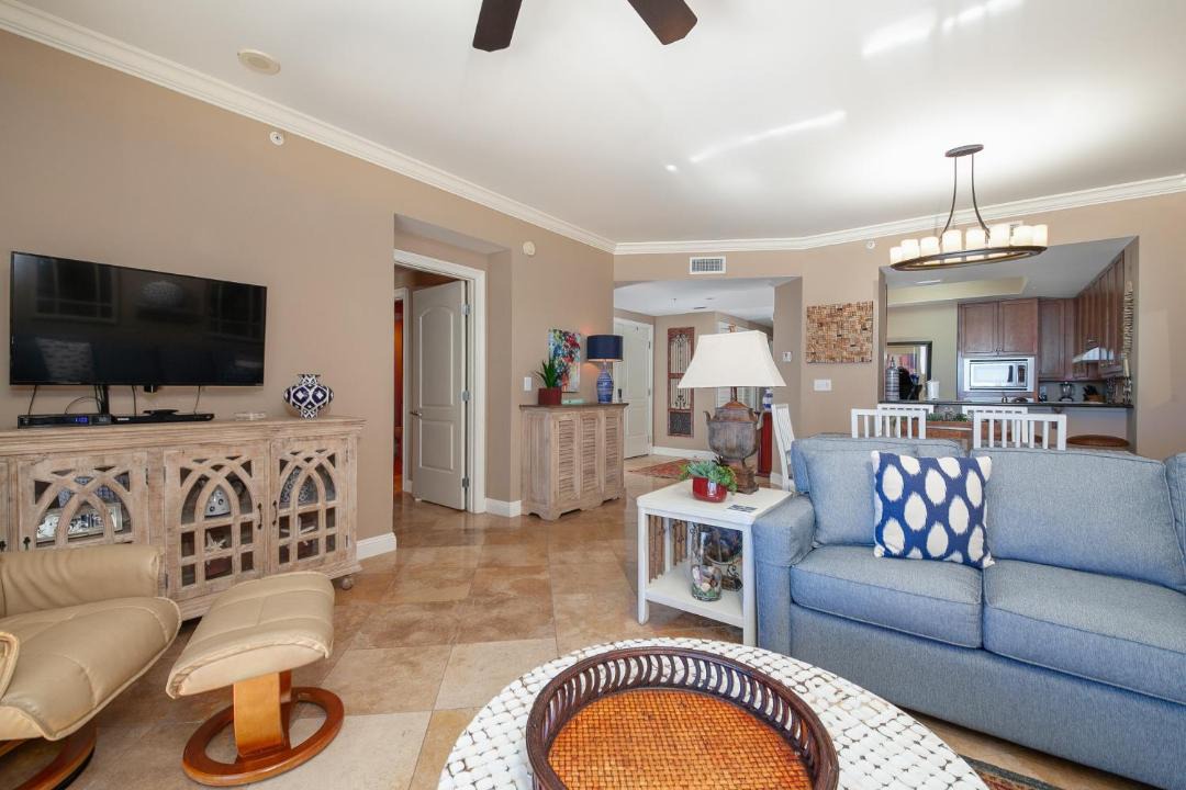 Photo of Livingroom in Ono Island
