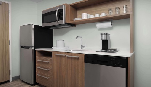 Studio, 1 King Bed, Accessible, Bathtub (Mobility & Hearing)