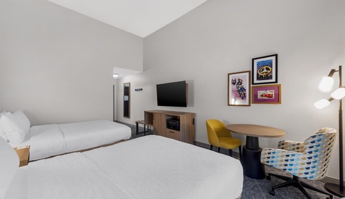 Room, 2 Queen Beds, Non Smoking