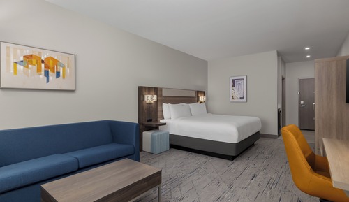 Suite, 1 King Bed