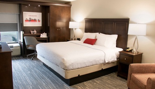 Room, 1 King Bed, Accessible