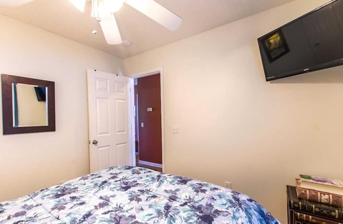 Leesburg House | House #12 Sweet Home Alabama ( pet friendly) Pool View