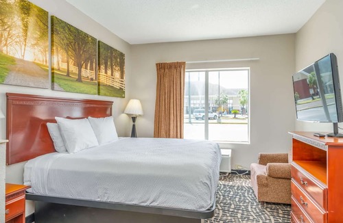 Gunter Afs Hotel | Days Inn by Wyndham Coliseum Montgomery AL