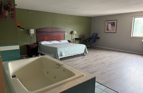 Coldwater Hotel | Coldwater Inn & Suites near I 69