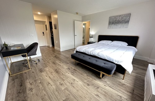 Gadsden Apartment | Sophisticated Studio Apartment in Gadsden, AL