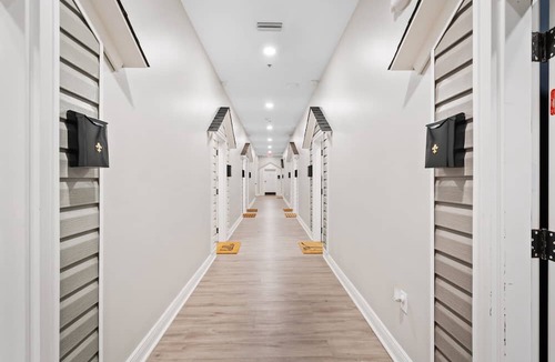 Grand Bay Apartment | 1 Bedroom Apartment at Oak + Fountain #19
