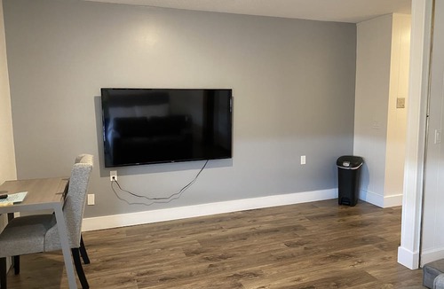Gadsden Apartment | Lovely Micro Studio Apartment in Downtown Gadsden