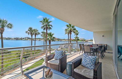Orange Beach East Condo | Bella Luna 202 - Luxury Condo - walking distance to Flora Bama-Sleeps 8