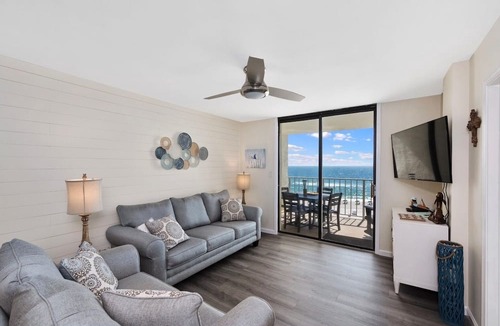 Orange Beach Condo | Sunswept 607 2/2 The Perfect Beach Trip Awaits. Great Rates & Views