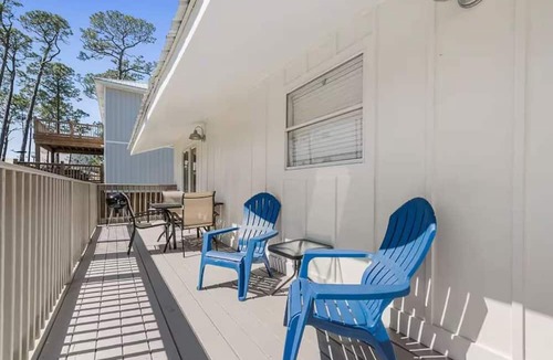 Dauphin Island Apartment | Coastal Escape -Dauphin Island Condos Near the Beach - Unit 4