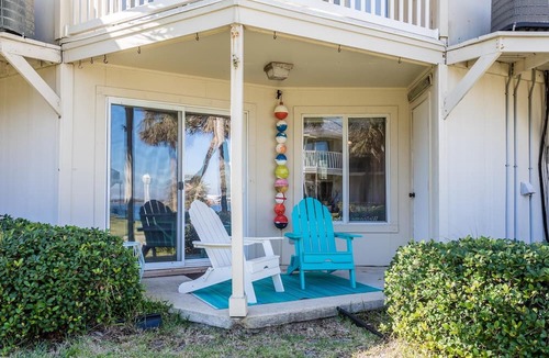 Villa Sabine Condo | Bright and Fun Beach Themed Condo - On Little Sabine Bay - Sand Dollar W107