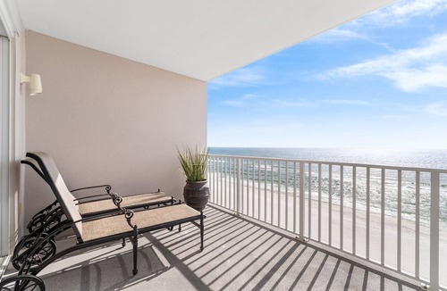 Ono Island Condo | Windemere 708 | Corner Unit | Gorgeous Beach View!
