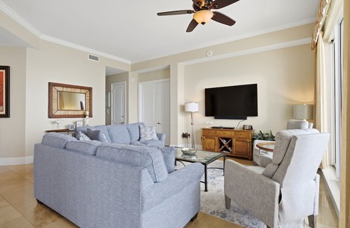 Ono Island Condo | Indigo East 2102 Penthouse-Private Poolside Cabana