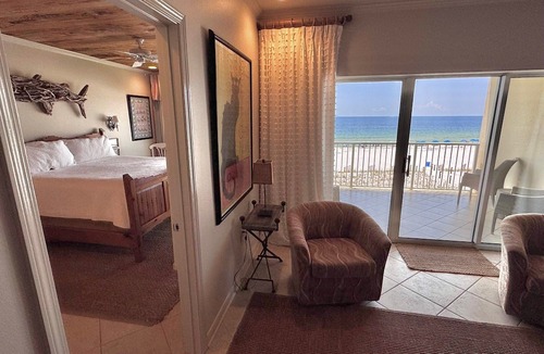 Orange Beach East Condo | Time to get… 🎶 Knee deep in the water somewhere! 🎶 on island time!