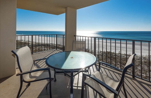 Orange Beach Condo | *WEEKLY SPECIALS!* Phoenix III - 4th Floor - 3 Bedroom