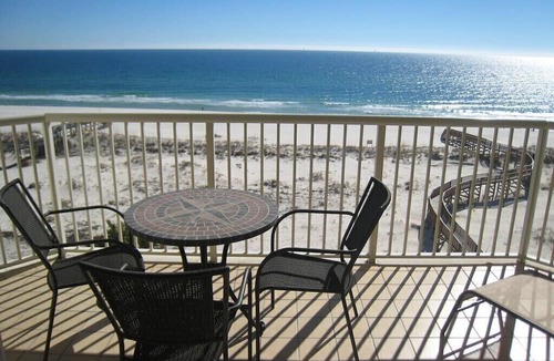 Fort Morgan Condo | C709 Sleeps 6! King/Bunks/sofa sleeper,Gulffront,WIFI, NO SMOKING