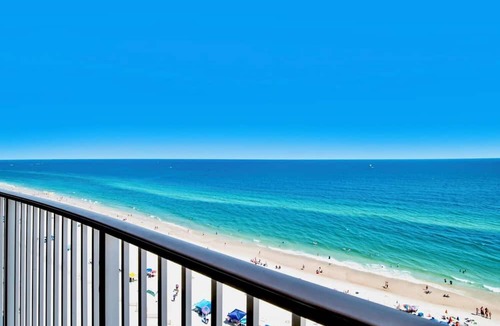Gulf Shores Condo | Phoenix Gulf Shores 1002 Luxury Beach Front Condo, Oversized, Wet Bar, Pool!