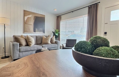 Crestline Heights Apartment | Quiet Escape, Free Parking, Near Downtown Hotspots