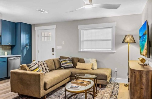 Northeast Pensacola Apartment | Cozy- 2 bedroom stay in Pensacola