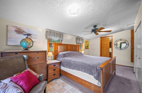 Paw Paw Lake House | Stealth Cottage – Vintage Stay Across from Paw Paw Lake