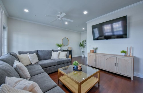 Tuscaloosa Condo | Welcome to Bama Bliss!