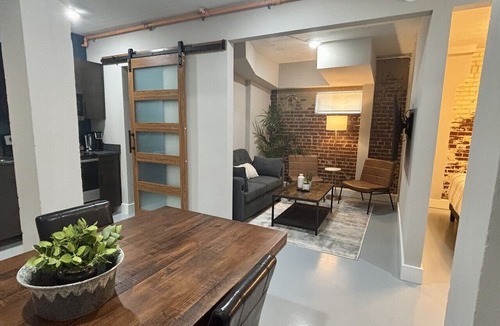 Old Town Apartment | Close to the Orion Downtown Huntsville