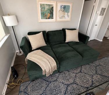 Birmingham Apartment | Modern 1BR King Bed Near Downtown Birmingham & UAB