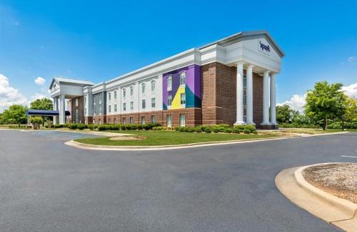 Tuscumbia Hotel | Spark by Hilton Tuscumbia Muscle Shoals